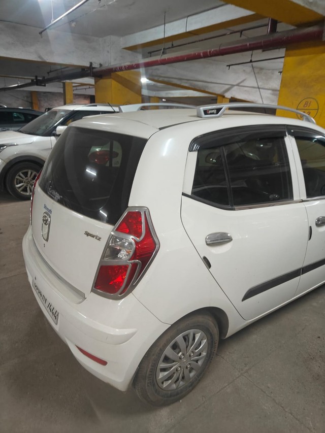 Second-hand 2016 Hyundai i10 Sportz 1.1L for sale in Raipur-3