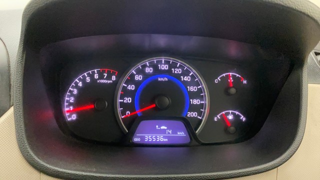 Second-hand 2014 Hyundai Grand i10 Magna for sale in Hyderabad-11