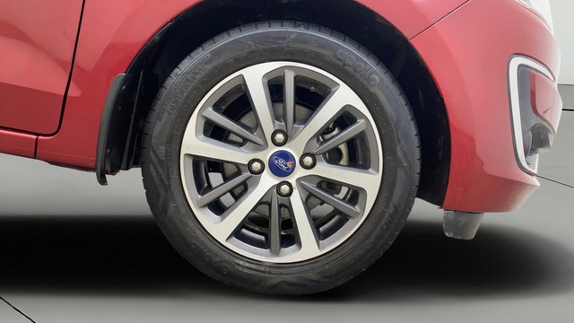 Second-hand 2021 Ford Figo Titanium Plus AT for sale in Hyderabad-24