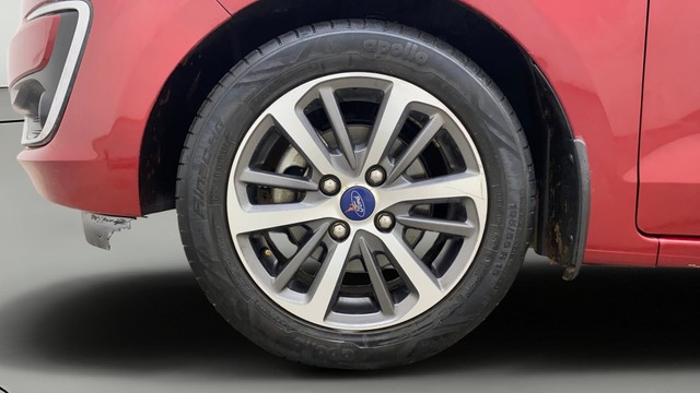 Second-hand 2021 Ford Figo Titanium Plus AT for sale in Hyderabad-26