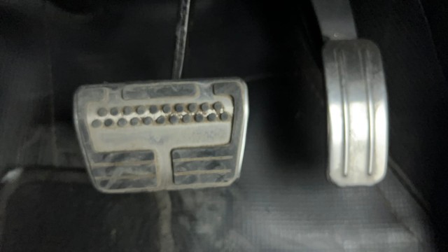 Second-hand 2019 Ford Ecosport Titanium Plus AT for sale in Ahmedabad-14