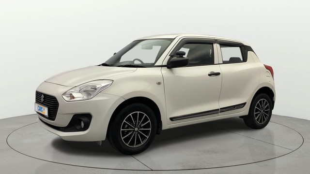 Second-hand 2019 Maruti Swift LXI for sale in Kochi-6