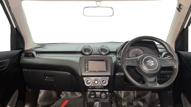 Second-hand 2019 Maruti Swift LXI for sale in Kochi-10