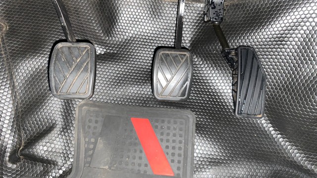 Second-hand 2019 Maruti Swift LXI for sale in Kochi-14