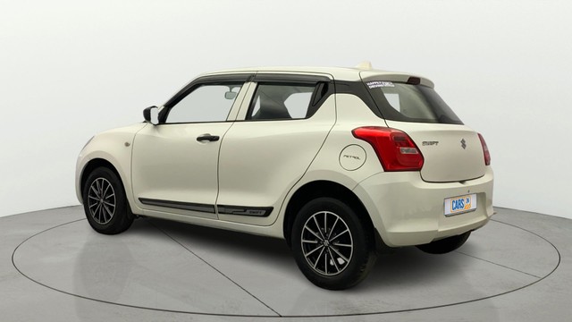 Second-hand 2019 Maruti Swift LXI for sale in Kochi-4