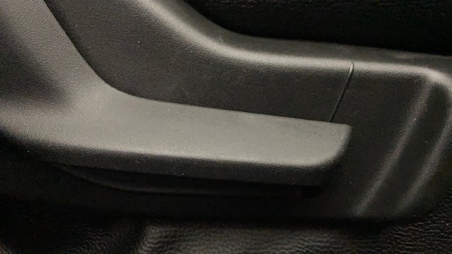 Second-hand 2019 Maruti Swift LXI for sale in Kochi-18