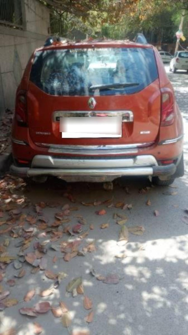 Second-hand 2016 Renault Duster RXZ AWD for sale in New Delhi-1