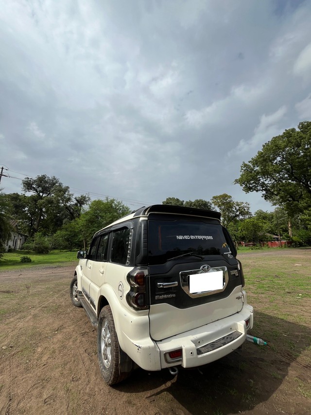 Second-hand 2015 Mahindra Scorpio 1.99 S10 for sale in Bhopal-1