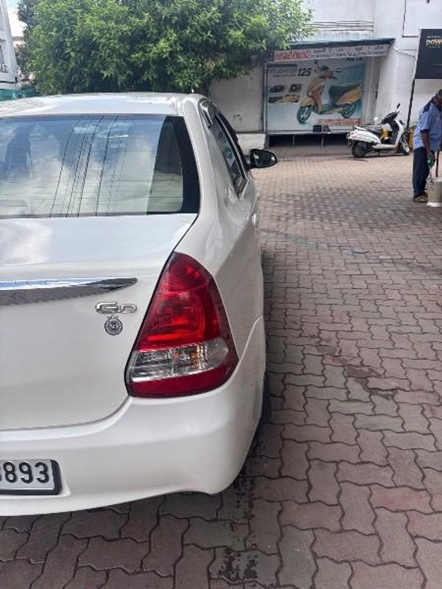 Second-hand 2015 Toyota Etios GD for sale in Vijayawada-1
