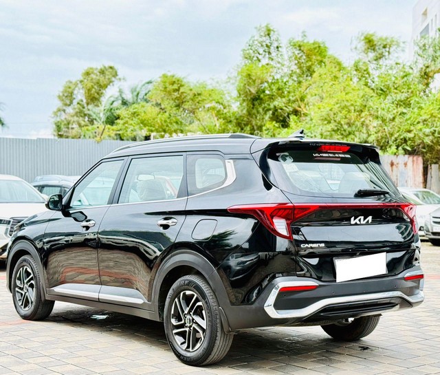 Second-hand 2022 Kia Carens Luxury Plus Diesel AT 6 STR BSVI for sale in Surat-6