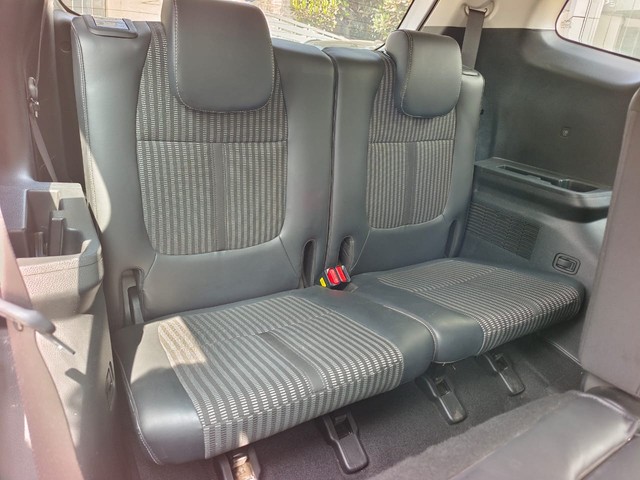 Second-hand 2023 Kia Carens Prestige Plus DCT BSVI for sale in Bangalore-15