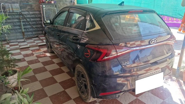 Second-hand 2023 Hyundai i20 Sportz for sale in Gurdaspur-4