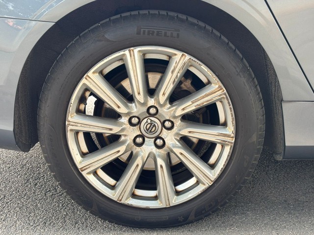 Second-hand 2018 Volvo S90 D4 Momentum BSIV for sale in Bangalore-4