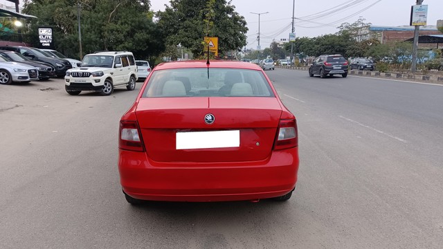 Second-hand 2015 Skoda Rapid 1.5 TDI Ambition for sale in Jaipur-2