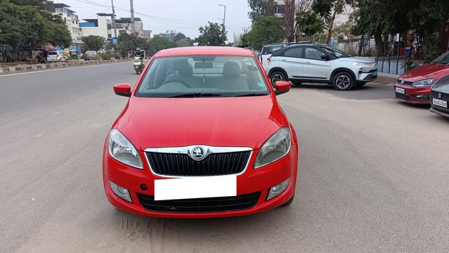 Second-hand 2015 Skoda Rapid 1.5 TDI Ambition for sale in Jaipur-4