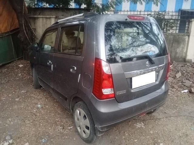 Second-hand 2017 Maruti Wagon R VXI BS IV for sale in Satara-4