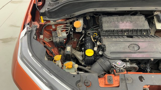 Second-hand 2022 Tata Punch Accomplished Dazzle for sale in Kolkata-39