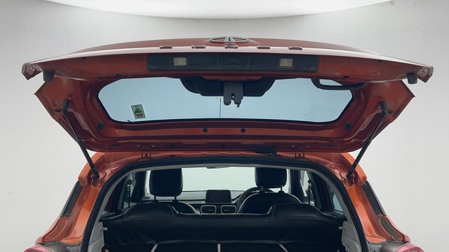 Second-hand 2022 Tata Punch Accomplished Dazzle for sale in Kolkata-37