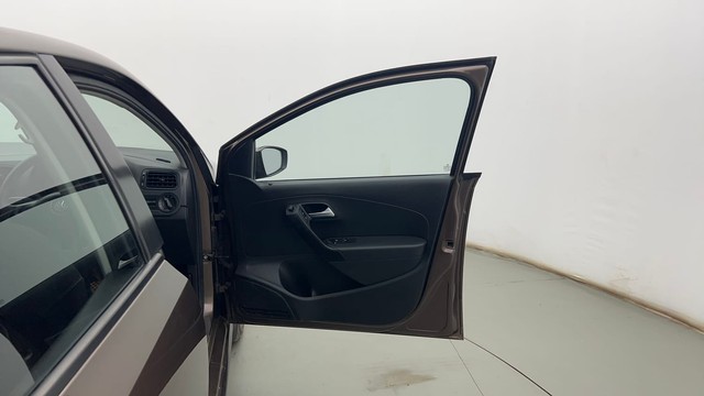 Second-hand 2019 Volkswagen Polo 1.0 MPI Comfortline for sale in Kolkata-16