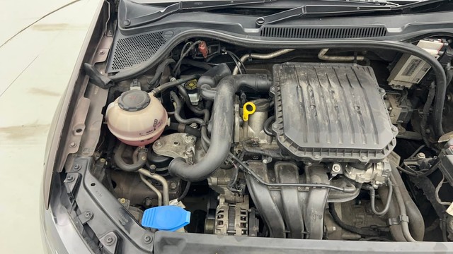 Second-hand 2019 Volkswagen Polo 1.0 MPI Comfortline for sale in Kolkata-37