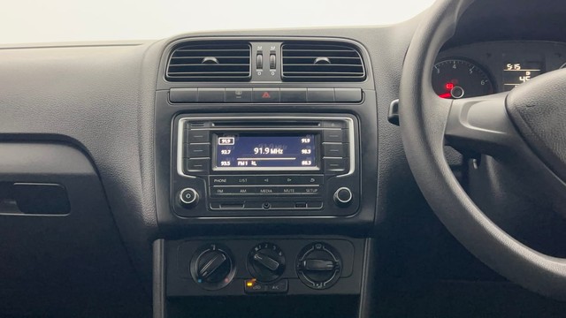 Second-hand 2019 Volkswagen Polo 1.0 MPI Comfortline for sale in Kolkata-27