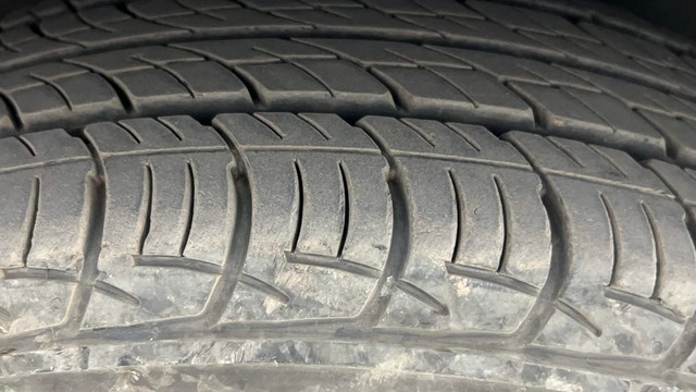 Second-hand 2019 Volkswagen Polo 1.0 MPI Comfortline for sale in Kolkata-34