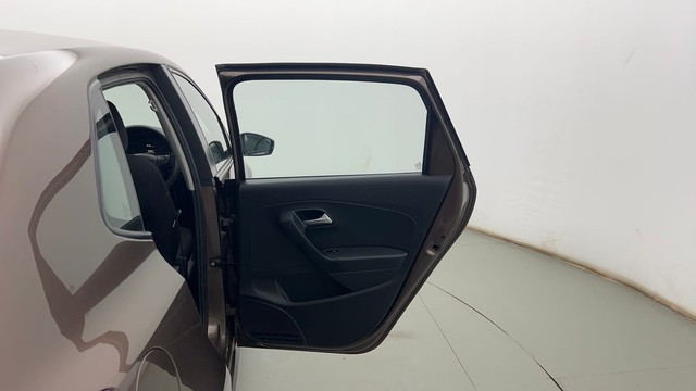 Second-hand 2019 Volkswagen Polo 1.0 MPI Comfortline for sale in Kolkata-25