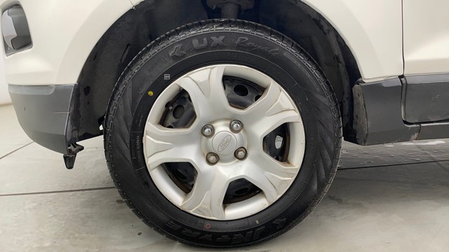 Second-hand 2014 Ford Ecosport 1.5 TDCi Trend BSIV for sale in Chennai-20