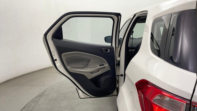 Second-hand 2014 Ford Ecosport 1.5 TDCi Trend BSIV for sale in Chennai-24