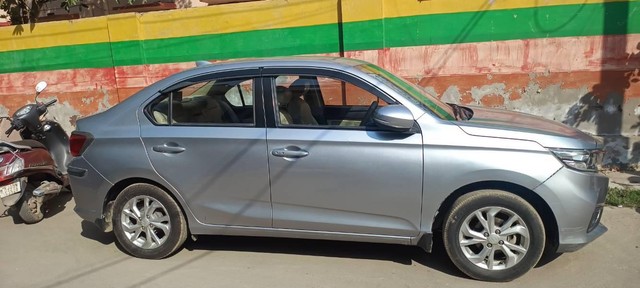 Second-hand 2018 Honda Amaze V Petrol BSIV for sale in Bharatpur-1
