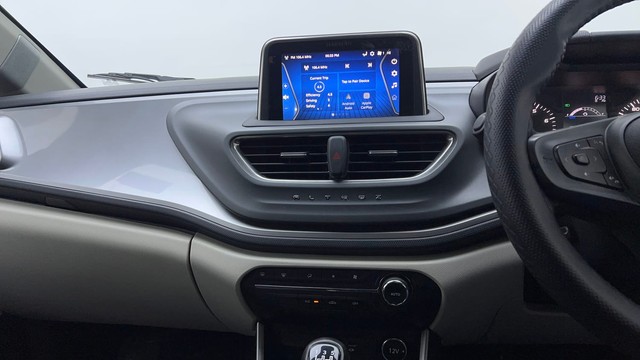 Second-hand 2023 Tata Altroz XZ for sale in Gurgaon-29