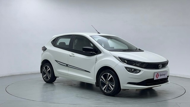 Second-hand 2023 Tata Altroz XZ for sale in Gurgaon-1