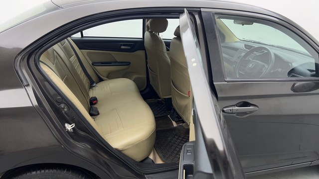 Second-hand 2019 Honda Amaze V Petrol BSIV for sale in Karnal-32