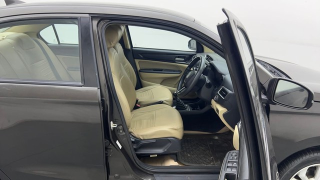 Second-hand 2019 Honda Amaze V Petrol BSIV for sale in Karnal-15