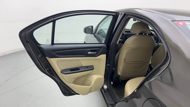 Second-hand 2019 Honda Amaze V Petrol BSIV for sale in Karnal-39