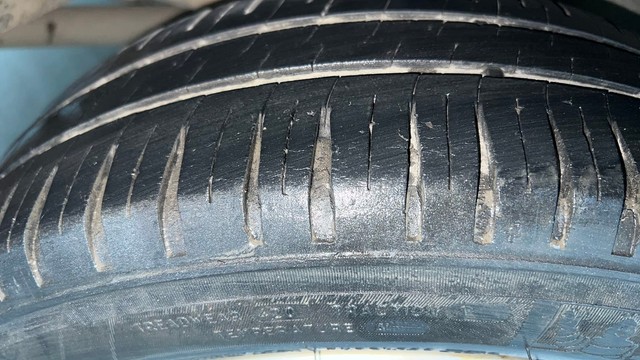 Second-hand 2019 Honda Amaze V Petrol BSIV for sale in Karnal-37