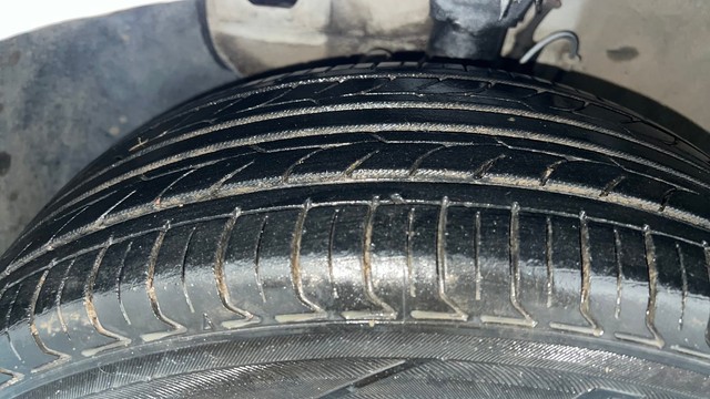 Second-hand 2019 Hyundai i20 Sportz Plus for sale in Kanpur-30