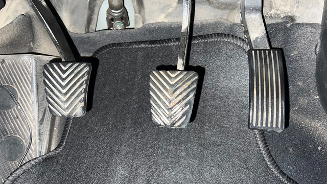 Second-hand 2019 Hyundai i20 Sportz Plus for sale in Kanpur-14