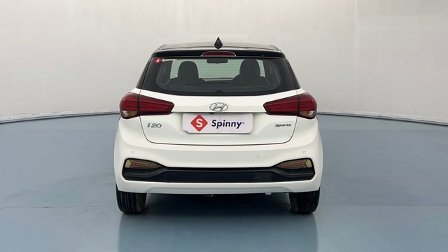 Second-hand 2019 Hyundai i20 Sportz Plus for sale in Kanpur-4