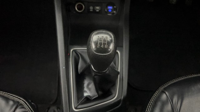 Second-hand 2019 Hyundai i20 Sportz Plus for sale in Kanpur-12