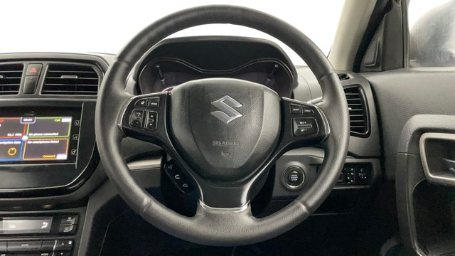 Second-hand 2016 Maruti Vitara Brezza ZXI Plus Dual Tone for sale in Jaipur-23
