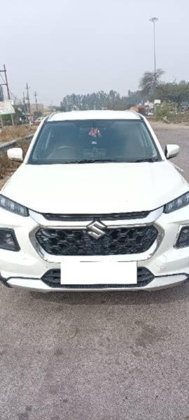 Second-hand 2024 Maruti Grand Vitara Zeta CNG 2 Airbag for sale in Aligarh-2