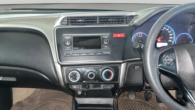 Second-hand 2014 Honda City i VTEC S for sale in Greater Noida-22