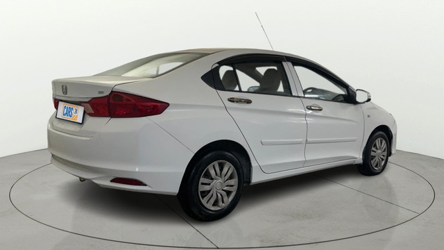 Second-hand 2014 Honda City i VTEC S for sale in Greater Noida-2