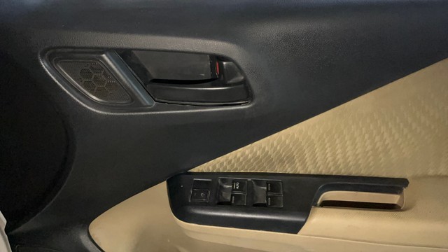 Second-hand 2014 Honda City i VTEC S for sale in Greater Noida-17