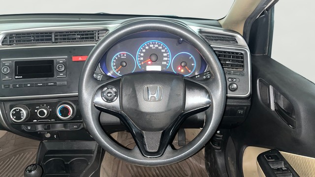 Second-hand 2014 Honda City i VTEC S for sale in Greater Noida-12