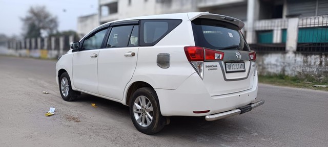 Second-hand 2018 Toyota Innova Crysta 2.4 G MT 8S BSIV for sale in Noida-5