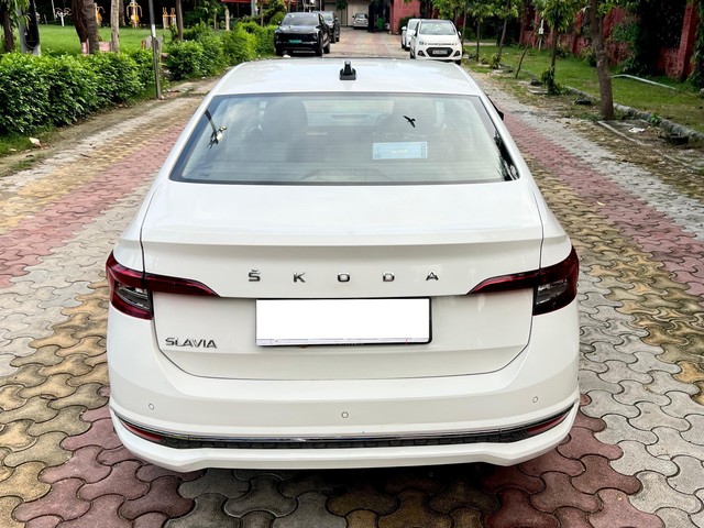Second-hand 2022 Skoda Slavia 1.0 TSI Style BSVI for sale in New Delhi-1