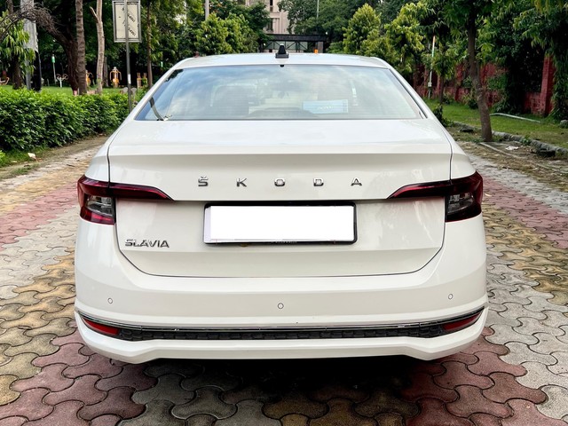 Second-hand 2022 Skoda Slavia 1.0 TSI Style BSVI for sale in New Delhi-6