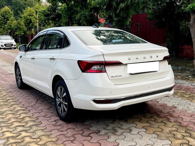Second-hand 2022 Skoda Slavia 1.0 TSI Style BSVI for sale in New Delhi-5